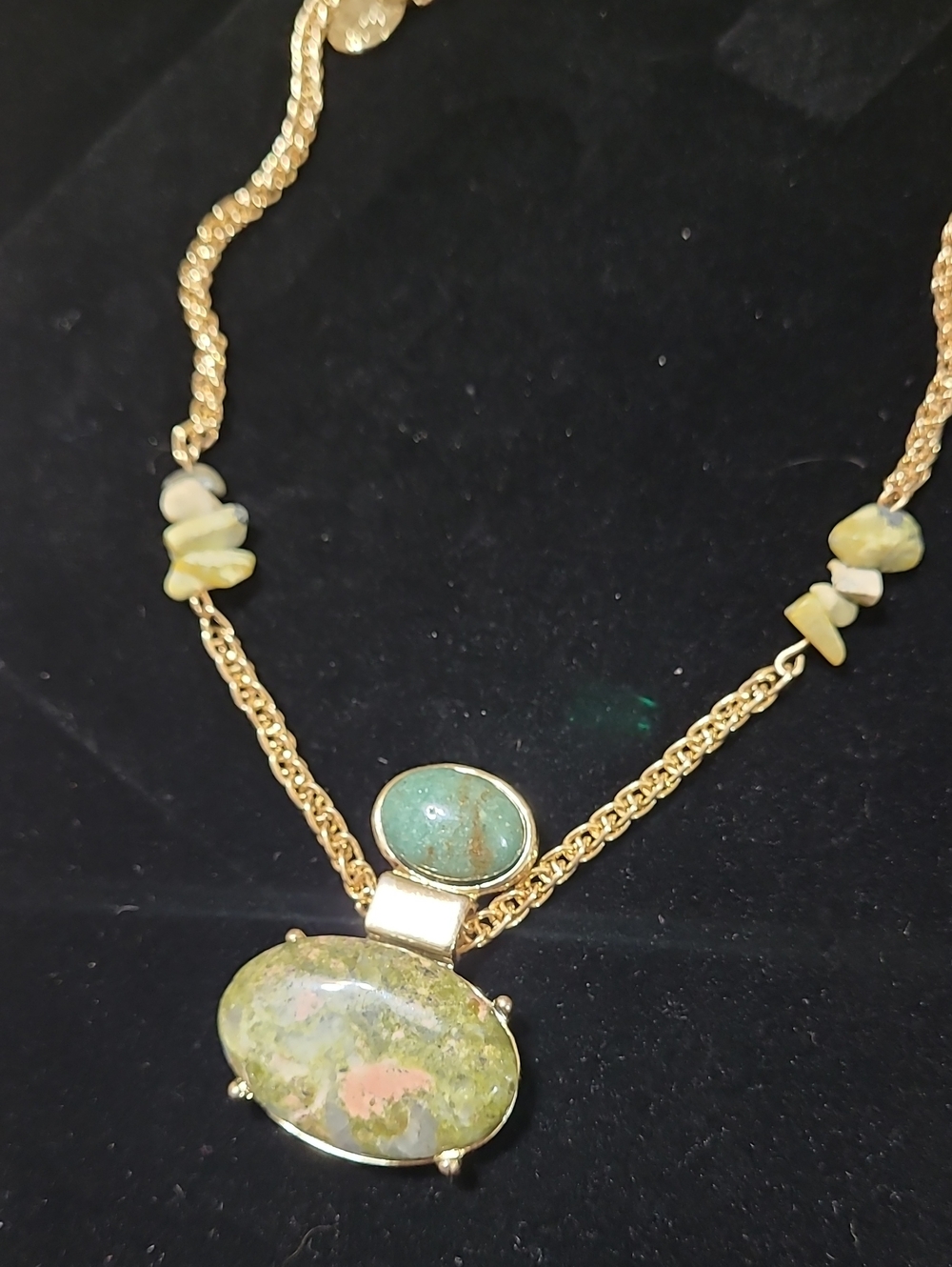 Gold-Tone Green Unakite Pendant Necklace